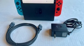 Good
													Nintendo Switch - OLED - Red & Blue, 64 GB, photo 5 of 9
