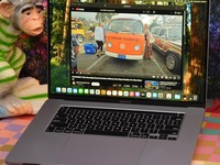 MacBook Pro 2019 - 16"