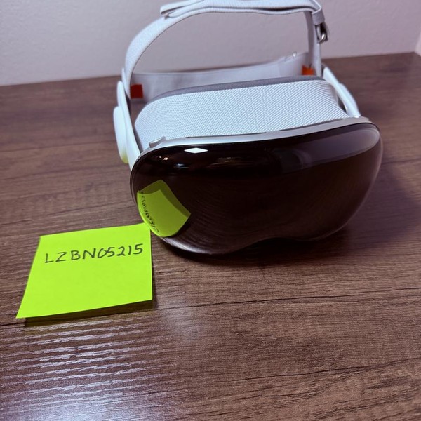 Apple Vision Pro - 256 GB