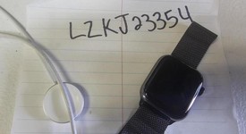Good
													Apple Watch Series 9 41mm - Unlocked, Graphite, A2982 - Cellular, Stainless, photo 2 of 5