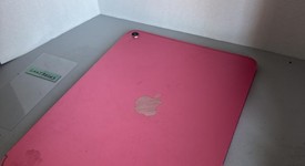 Fair
													Apple iPad 10th Gen - Unlocked, Pink, 64 GB, A2757, photo 4 of 6