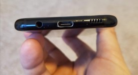 Good
													Samsung Galaxy S8 - Unlocked, Black, 64 GB, 4 GB, SM-G950U1, photo 2 of 9