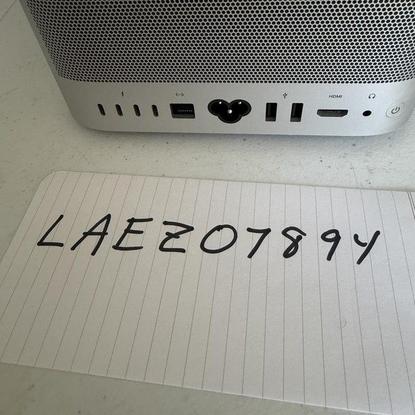 Mac Studio 2023 - 4 TB, 64 GB, Apple M2 Max, 30 Core GPU