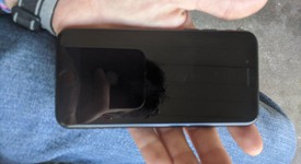 Mint
													Apple iPhone SE 2nd Gen 2020 - Xfinity, Black, 64 GB, A2275, photo 4 of 19