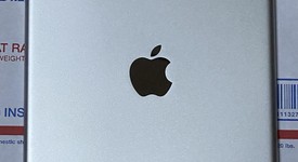 Good
													Apple iPad 6th Gen - Unlocked, Silver, 128 GB, A1954, photo 2 of 7