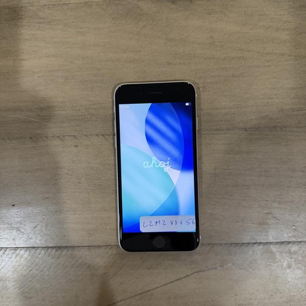 Apple iPhone SE 3rd Gen 2022 - Unlocked, 128 GB, Starlight, A2595