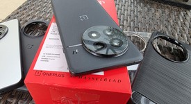 Mint
													OnePlus 13 - Unlocked, Black Eclipse, 512 GB, 16 GB, photo 3 of 5
