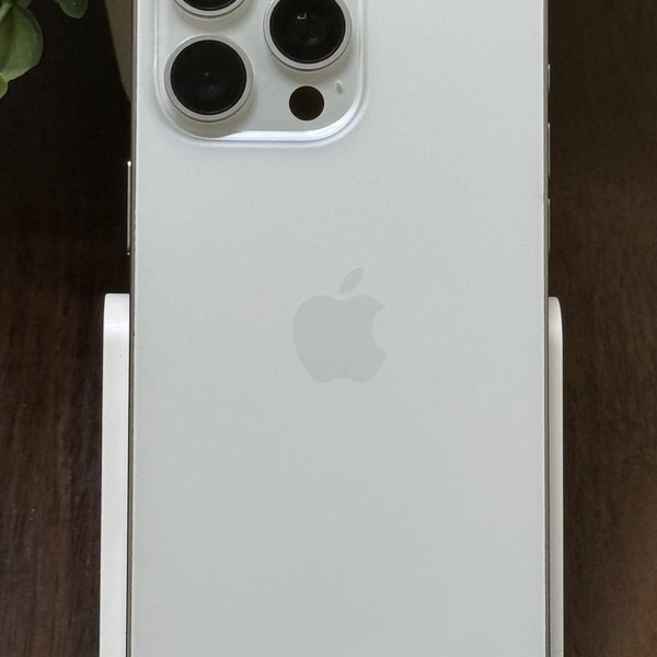 Apple iPhone 15 Pro Max - Unlocked, 256 GB, White, A2849