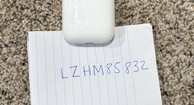 Used
													Apple AirPods 1st Gen - Lightning Case, photo 1 of 7