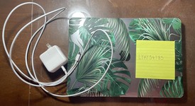 Good
													MacBook Air 2020 - 13" - Apple M1, Gray, 256 GB, 8 GB, photo 1 of 6