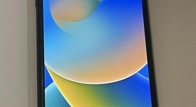 Good
													Apple iPhone 8 Plus - Unlocked, Gray, 64 GB, A1864, photo 1 of 9