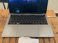 MacBook Pro 2018 (With Touch Bar) - 13"