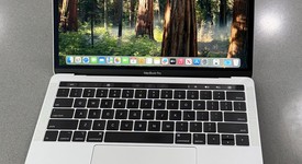 Good
													MacBook Pro 2019 - 13" - I5, Silver, 256 GB, 16 GB, photo 3 of 16