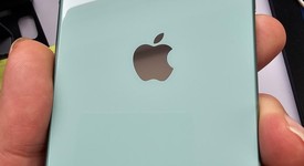 Good
													Apple iPhone 11 - Unlocked, Green, 128 GB, A2111, photo 2 of 6