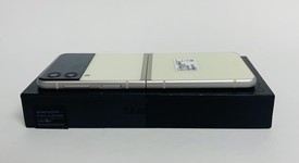 Mint
													Samsung Galaxy Z Flip3 5G - Verizon, Cream, 128 GB, 8 GB, SM-F711U, photo 5 of 9
