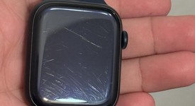 Fair
													Apple Watch Series 9 45mm - Unlocked, Midnight, A2984 - Cellular, Aluminum, photo 4 of 8