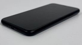 Good
													Apple iPhone Xr - Unlocked, Black, 64 GB, A1984, photo 4 of 7