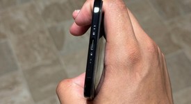 Mint
													Apple iPhone Air - Unlocked, Space Black, 256 GB, A3260, photo 4 of 8