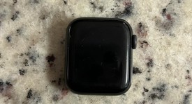 Fair
													Apple Watch Series 6 40mm - Silver, A2291 - GPS, Aluminum, photo 5 of 9