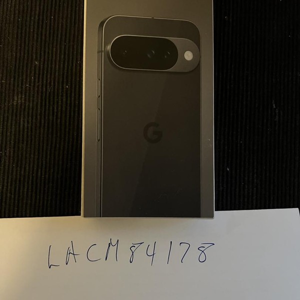 Google Pixel 10 - T-Mobile, 128 GB, Obsidian, GLBW0