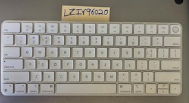 Used
													Apple Magic Keyboard with Touch ID, photo 1 of 3