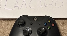 Good
													Xbox One X (2017) - White, Standard, photo 5 of 11