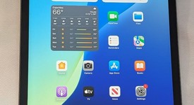 Good
													Apple iPad 8th Gen - Wi-Fi, Gray, 32 GB, A2270, photo 1 of 4