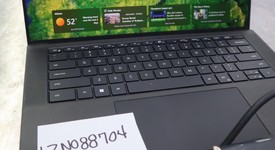 Good
													Dell XPS 15 9520 (2022) - I7, Silver, 512 GB, 16 GB, FHD+ Non-touch, photo 1 of 13