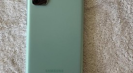 Good
													Samsung Galaxy S20 FE 5G - Unlocked, Cloud Mint, 128 GB, 6 GB, SM-G781U1/DS, photo 3 of 8