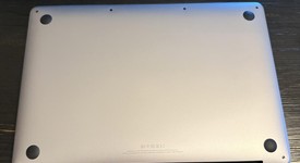 Good
													MacBook Pro 2017 (No Touch Bar) - 13" - I7, Silver, 512 GB, 16 GB, photo 5 of 10