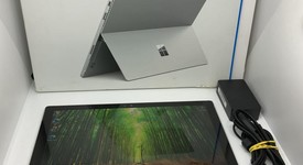 Good
													Microsoft Surface Pro 4 - 12.3 Inch - Wi-Fi, Silver, 256 GB, 8 GB, photo 1 of 8