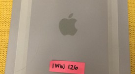 Mint
													Apple iPad Air 5th Gen - Wi-Fi, Purple, 64 GB, A2588, photo 3 of 3