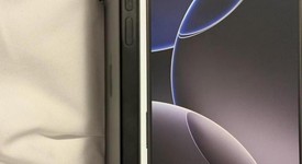 Mint
													Apple iPhone 16 Pro Max - Unlocked, Black, 256 GB, A3084, photo 5 of 7