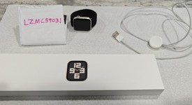 Good
													Apple Watch SE 2nd Gen 40mm - Starlight, A2722 - GPS, Aluminum, photo 1 of 9