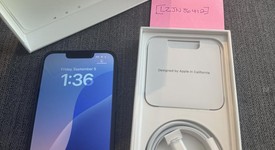 Mint
													Apple iPhone 13 - Unlocked, Midnight, 128 GB, A2482, photo 1 of 4