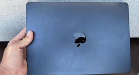 Good
													MacBook Air 2022 - 13" - Apple M2, Midnight, 512 GB, 24 GB, photo 5 of 9
