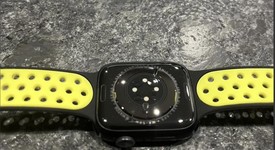 Fair
													Apple Watch Series 7 45mm - Black, A2474 - GPS, Aluminum, photo 4 of 6