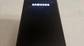 Fair
													Samsung Galaxy S22 Ultra - Unlocked, Green, 128 GB, 8 GB, SM-S908U1, photo 4 of 10