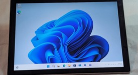 Mint
													Microsoft Surface Pro 7 - I5, Platinum, 128 GB, 8 GB, photo 2 of 11