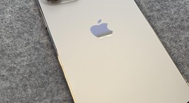 Good
													Apple iPhone 12 Pro Max - Unlocked, Gold, 128 GB, A2342, photo 4 of 6