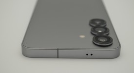 Mint
													Samsung Galaxy S25 - Verizon, Silver Shadow, 128 GB, 12 GB, SM-S931U, photo 4 of 10