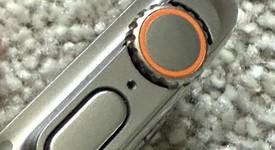 Good
													Apple Watch Ultra 49mm - Unlocked, Titanium, A2622, photo 5 of 7