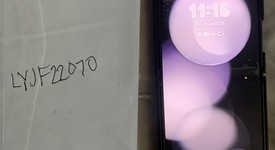 Good
													Samsung Galaxy Z Flip5 - T-Mobile, Graphite, 256 GB, 8 GB, SM-F731U, photo 1 of 21