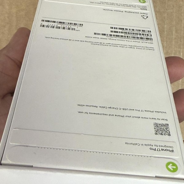 Apple iPhone 17 Pro - T-Mobile, 256 GB, Cosmic Orange, A3256