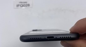 Good
													Apple iPhone 11 - Sprint, Black, 64 GB, A2111, photo 5 of 9