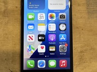 Apple iPhone SE 3rd Gen 2022