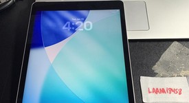 Good
													Apple iPad 9th Gen - Unlocked, Silver, 256 GB, A2603, photo 1 of 5