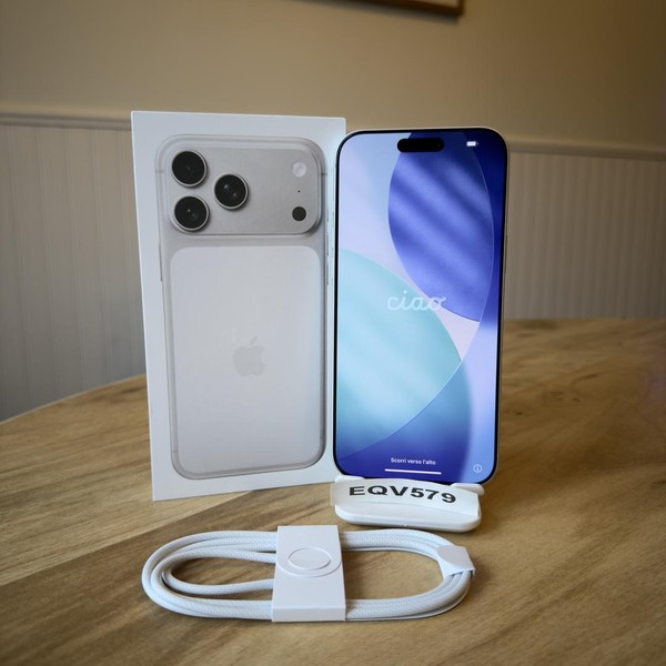 Apple iPhone 17 Pro Max - Unlocked, 512 GB, Silver, A3257