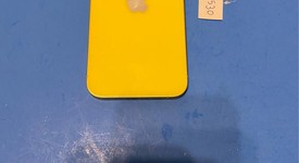 Mint
													Apple iPhone 14 - Unlocked, Yellow, 128 GB, A2649, photo 2 of 7