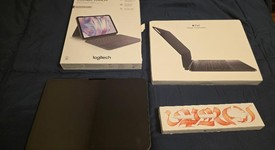 Mint
													Apple iPad Pro 11" (M4) 2024 - Unlocked, Black, 256 GB, 8 GB, A2837, Standard Glass, photo 1 of 12